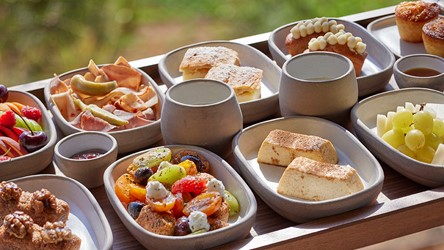 14239_Mandarin Oriental, Costa Navarino - Paramana breakfast concept 2.jpg